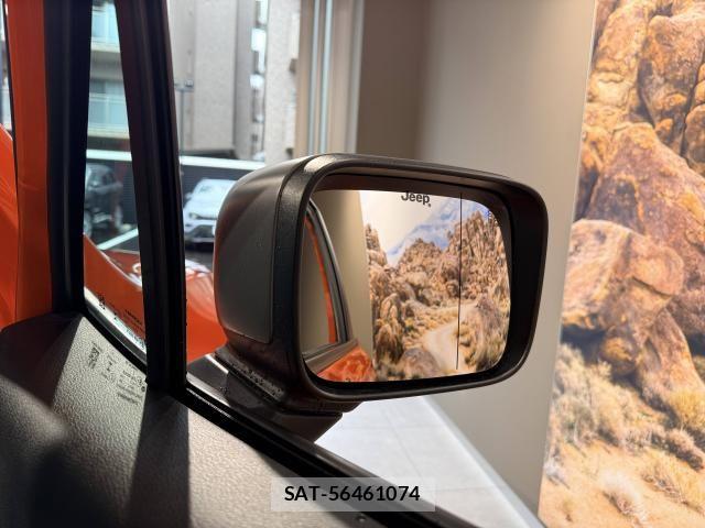 Jeep RENEGADE 2021-06 8130688-9