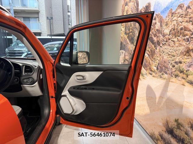 Jeep RENEGADE 2021-06 8130688-7