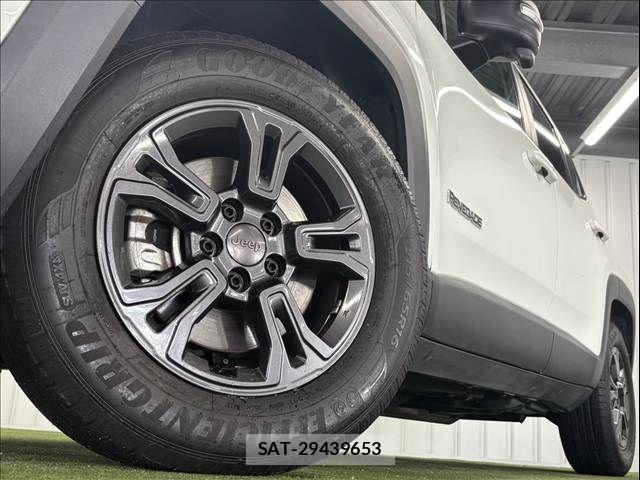 Jeep RENEGADE 2022-05 8145942-18