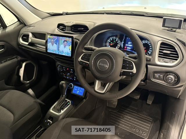 Jeep RENEGADE 2021-12 8208011-1