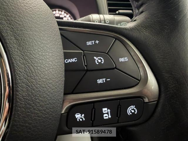 Jeep RENEGADE 2019-01 8208012-7