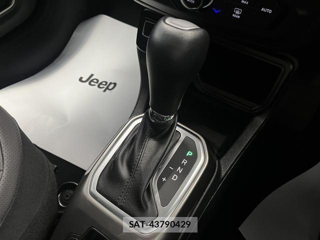 Jeep RENEGADE 2020-11 8208005-12