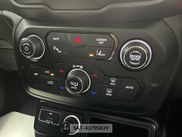 Jeep RENEGADE 2020-11 8208005-13