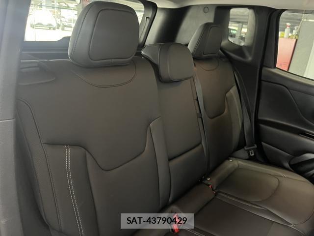Jeep RENEGADE 2020-11 8208005-4