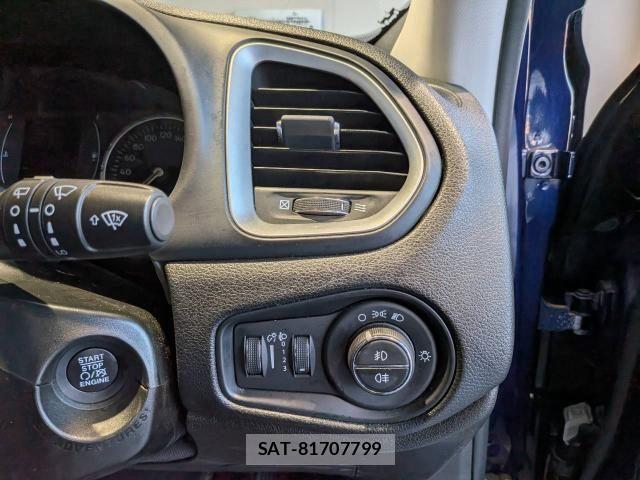 Jeep RENEGADE 2021-04 8208010-16
