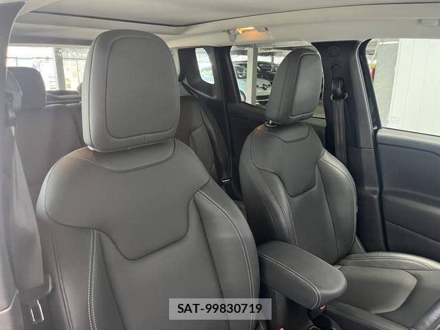 Jeep RENEGADE 2023-07 8208004-3
