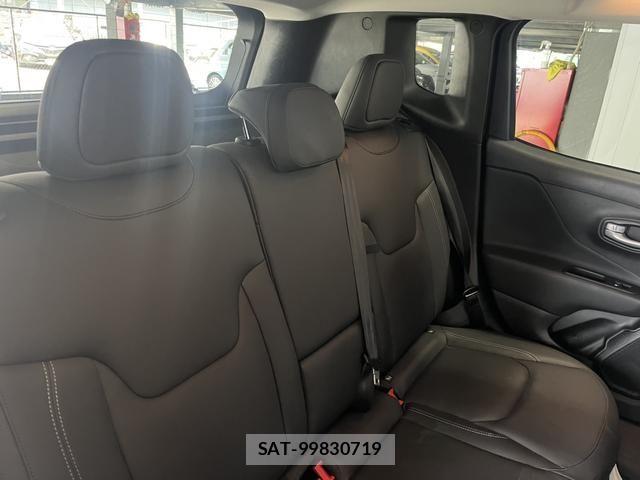 Jeep RENEGADE 2023-07 8208004-4