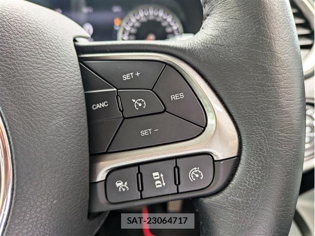 Jeep RENEGADE 2021-10 8208007-22