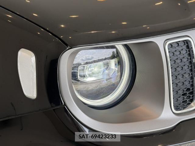 Jeep RENEGADE 2025-09 8208003-9