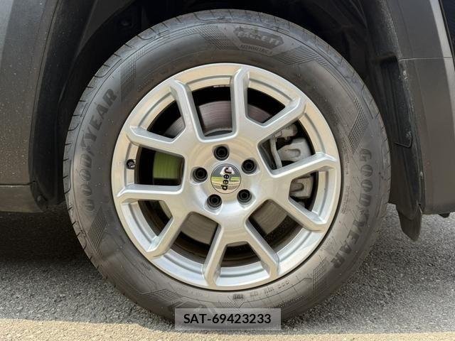 Jeep RENEGADE 2025-09 8208003-17
