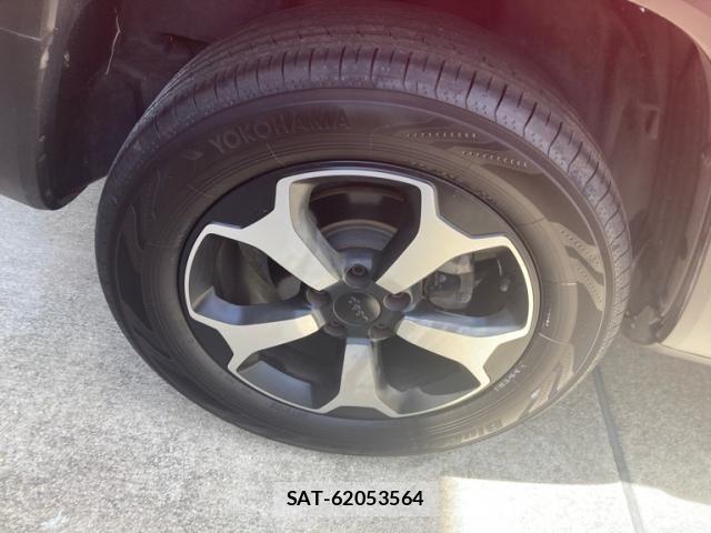 Jeep RENEGADE 2020-03 8230440-4