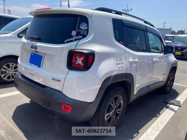 Jeep RENEGADE 2020-08 8230441-3
