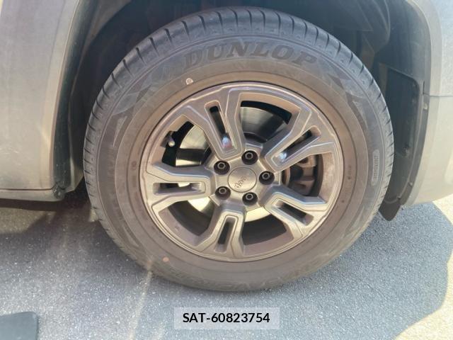 Jeep RENEGADE 2020-08 8230441-6