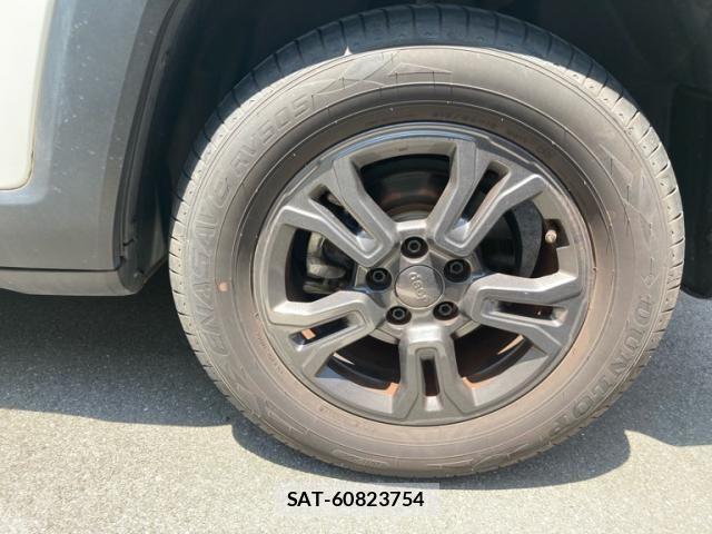 Jeep RENEGADE 2020-08 8230441-8
