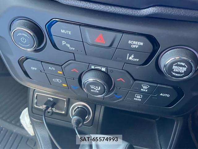 Jeep RENEGADE 2024-10 8245500-19