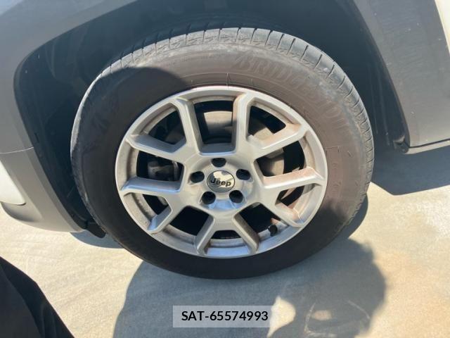 Jeep RENEGADE 2024-10 8245500-7