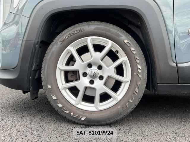 Jeep RENEGADE 2019-02 8245502-10