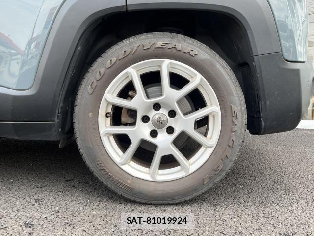 Jeep RENEGADE 2019-02 8245502-11