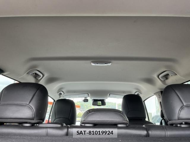Jeep RENEGADE 2019-02 8245502-26