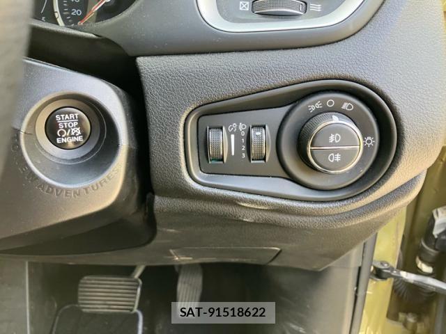 Jeep RENEGADE 2015-09 8245503-15