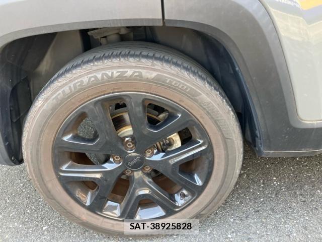 Jeep RENEGADE 2019-09 8314909-9