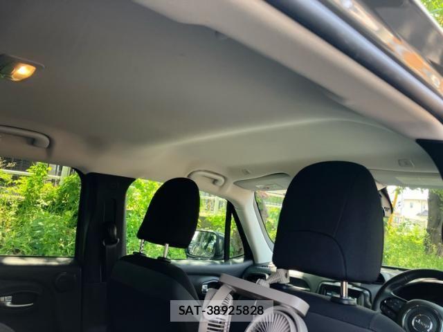 Jeep RENEGADE 2019-09 8314909-13