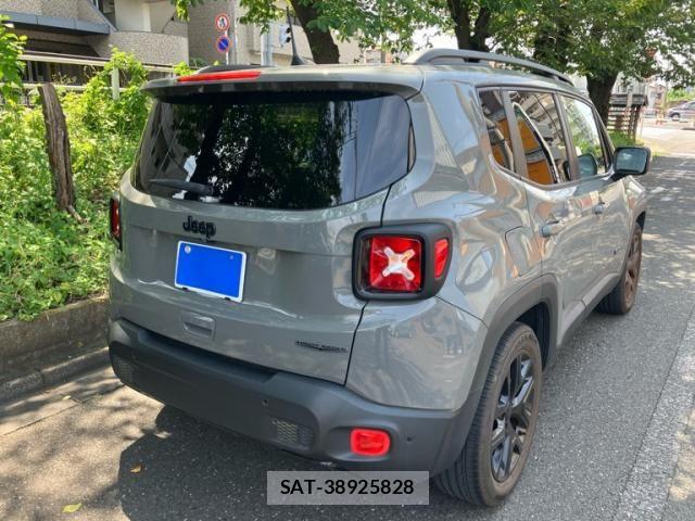 Jeep RENEGADE 2019-09 8314909-3