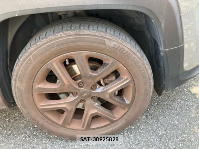 Jeep RENEGADE 2019-09 8314909-8