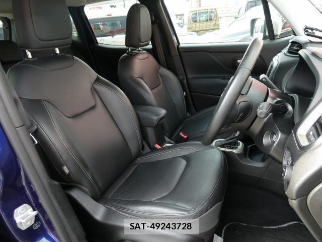 Jeep RENEGADE 2018-01 8314912-26