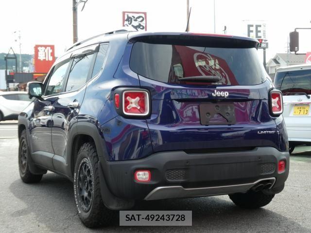 Jeep RENEGADE 2018-01 8314912-7