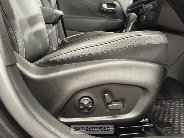 Jeep RENEGADE 2021-07 8314905-13