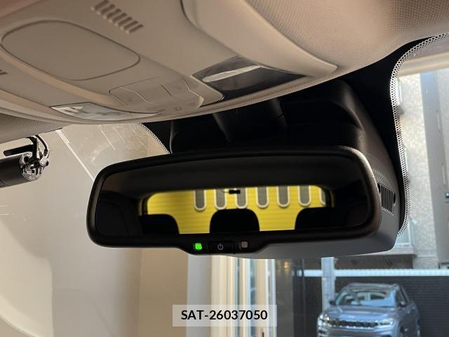 Jeep RENEGADE 2021-07 8314905-25