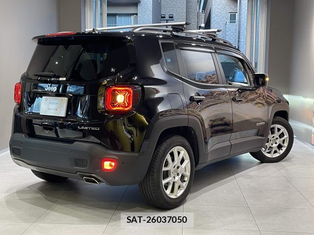 Jeep RENEGADE 2021-07 8314905-6