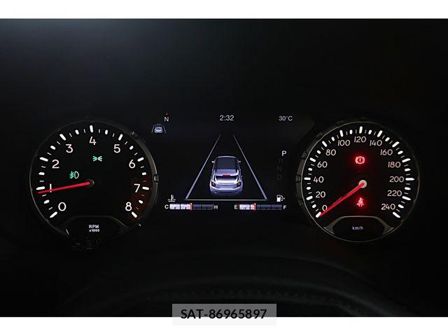 Jeep RENEGADE 2018-10 8314908-14