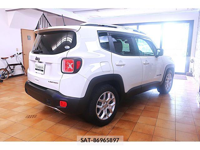 Jeep RENEGADE 2018-10 8314908-4