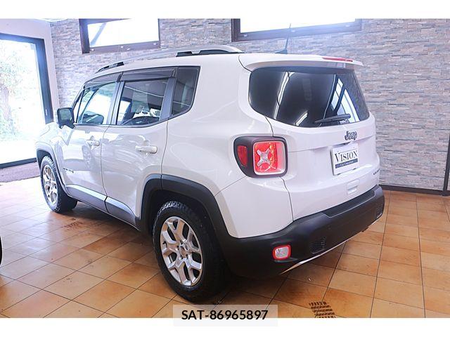 Jeep RENEGADE 2018-10 8314908-5