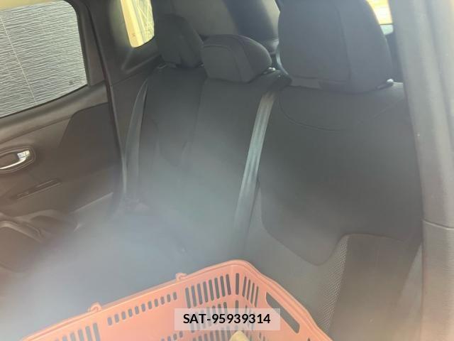 Jeep RENEGADE 2020-08 8314910-11