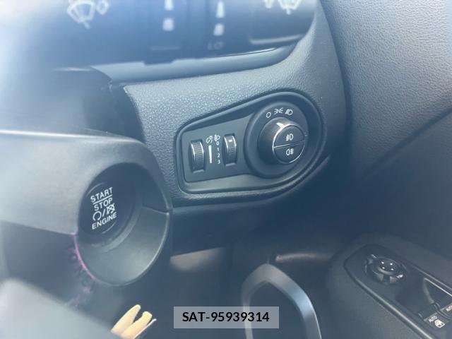 Jeep RENEGADE 2020-08 8314910-20