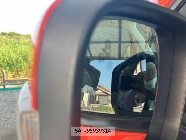 Jeep RENEGADE 2020-08 8314910-23
