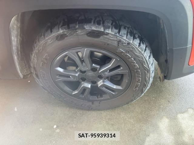 Jeep RENEGADE 2020-08 8314910-7
