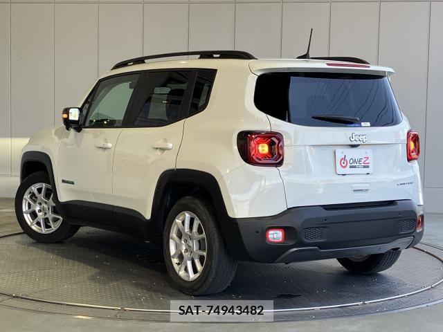 Jeep RENEGADE 2023-09 8336309-1