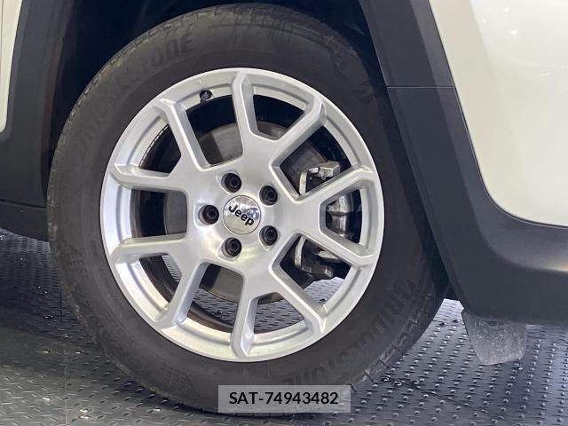 Jeep RENEGADE 2023-09 8336309-29