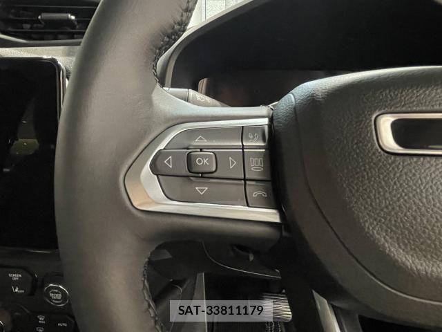 Jeep RENEGADE 1996-03 8354741-19