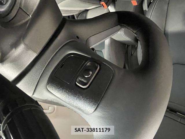 Jeep RENEGADE 1996-03 8354741-22
