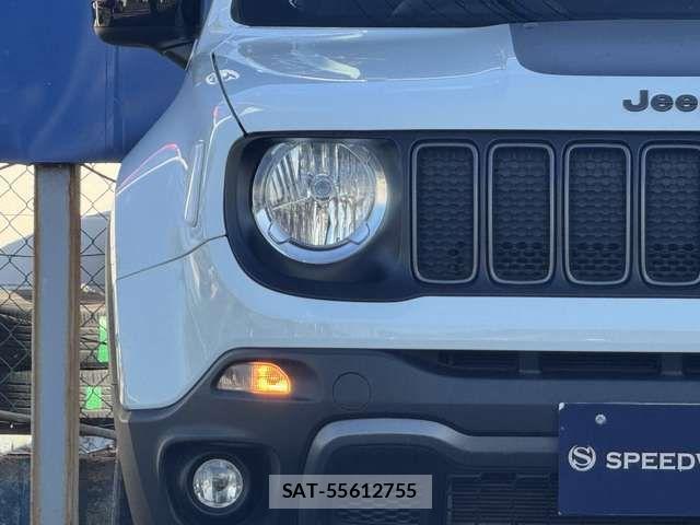 Jeep RENEGADE 2022-04 8366440-10