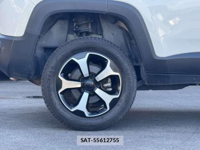 Jeep RENEGADE 2022-04 8366440-14