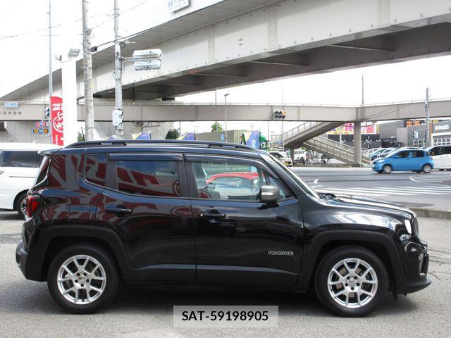 Jeep RENEGADE 2022-03 8366442-12