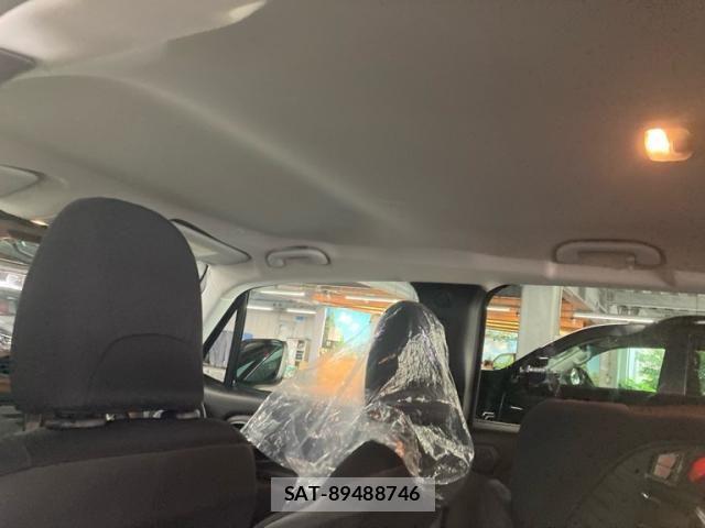 Jeep RENEGADE 2019-08 8366443-15