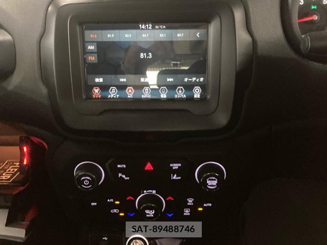 Jeep RENEGADE 2019-08 8366443-24