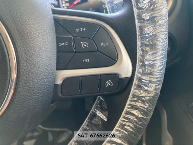 Jeep RENEGADE 2019-05 8412988-17